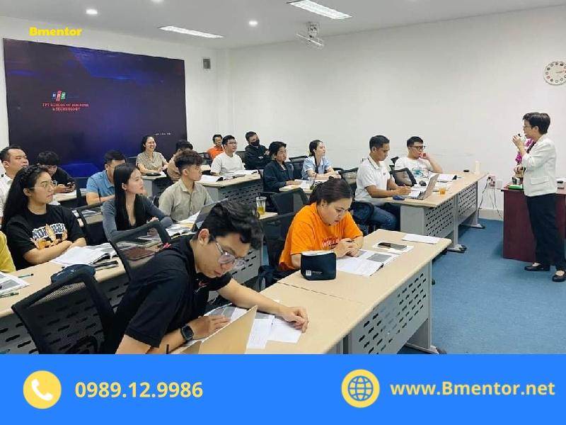 học thạc sĩ online có được không