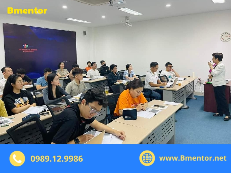 Học thạc sĩ có khó không? Góc nhìn thực tế 5 học thạc sĩ có khó không