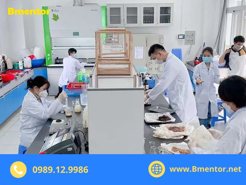 từ thạc sĩ lên tiến sĩ mất bao lâu