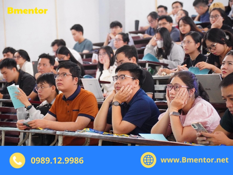 từ thạc sĩ lên tiến sĩ mất bao lâu